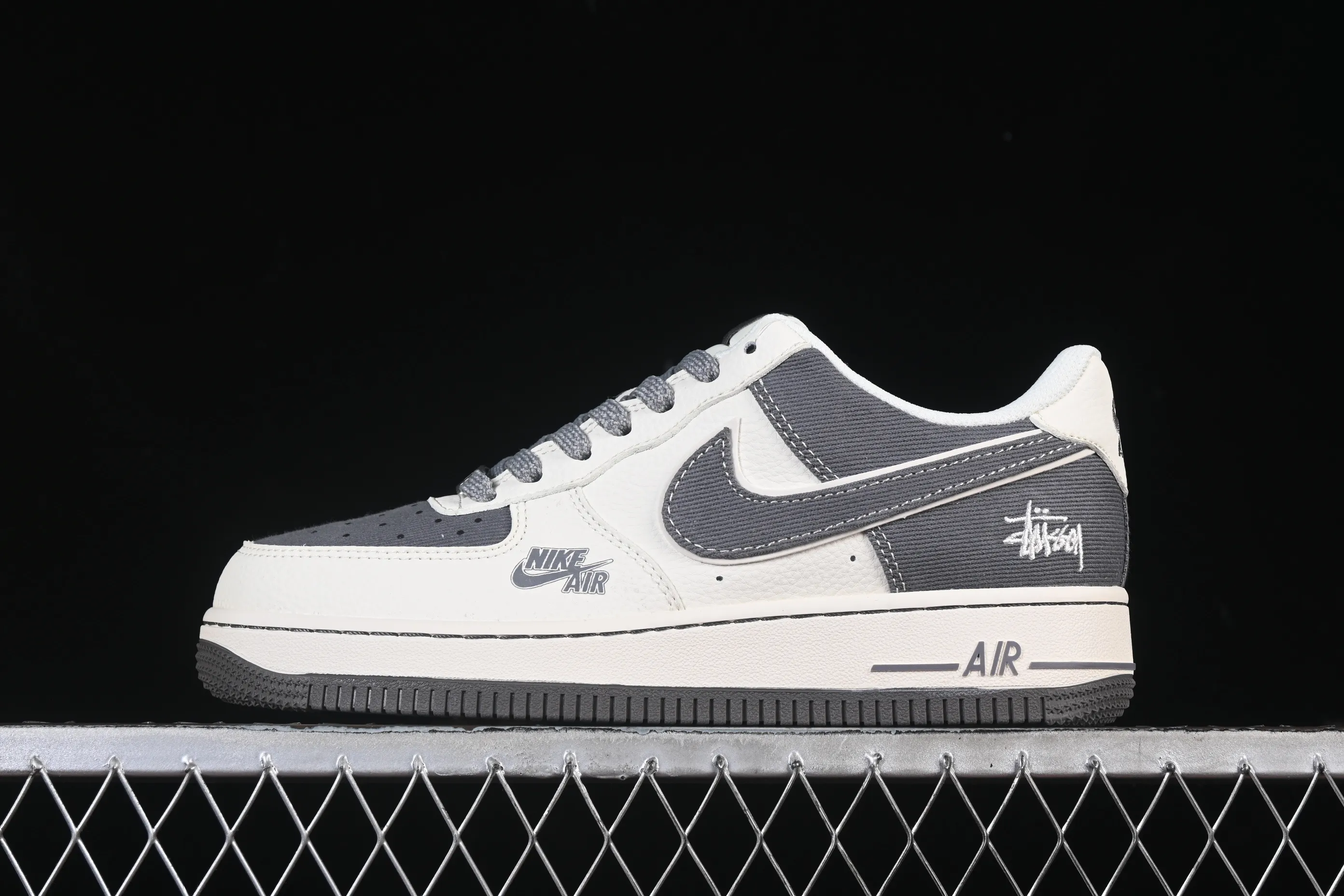 All categories Nk Air Force 1 Air Force series Nk Air Force 1 Low Air Force low-top Nike Air Force 1'07 Low Stusi co-branded rice dark gray canvas Air Force 1 low-top casual sneakers JP8028-011
